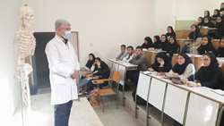 فرزندان جدید دانشگاه علوم پزشکی استان سمنان کلاس های درس خود را آغاز کردند.